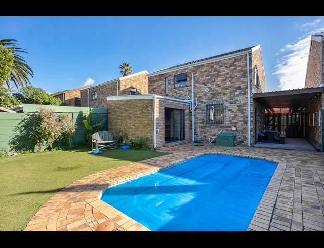 3 BEDROOM HOUSE SOLD IN KIRSTENHOF